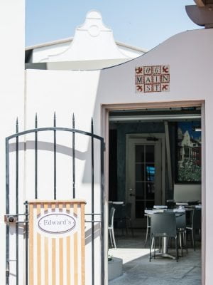 Edward's Fine Food & Wine Storefront